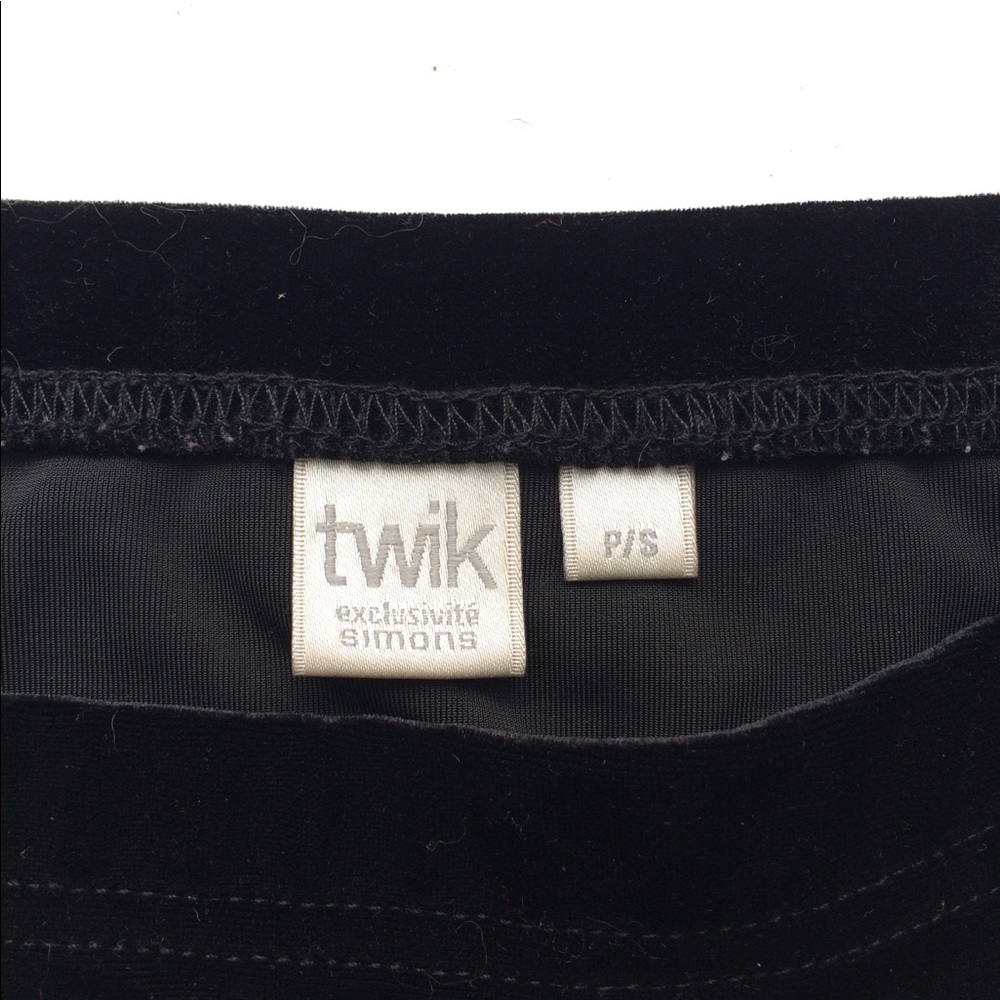 TWIK Velvet midi skirt